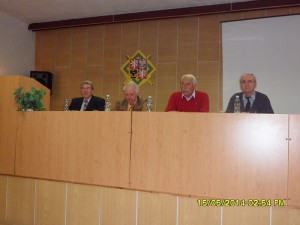 Předseda Krajské rady Václav Minařík, Dr. Zdeněk Pernes, JUDr. Richard Falbr a Alois Malý, místopředseda RS ČR